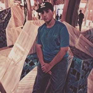 Meet your Posher, Jonathan